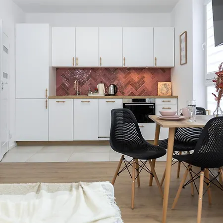 Apartment Romeo, D127 *