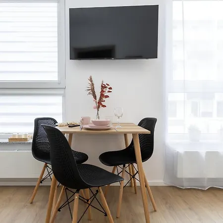 Romeo, D127 Apartment Lublin