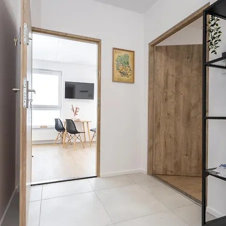 Romeo, D127 Apartment